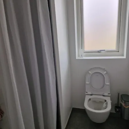 Evchargefree Villa